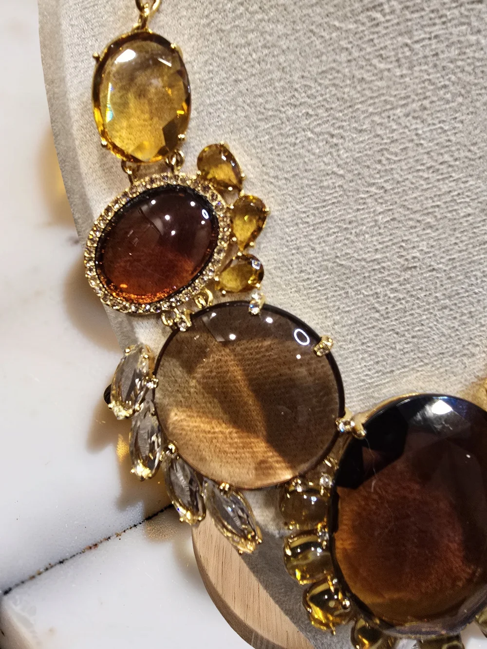 Rare Kate Spade Orchestra Hall Statement Necklace